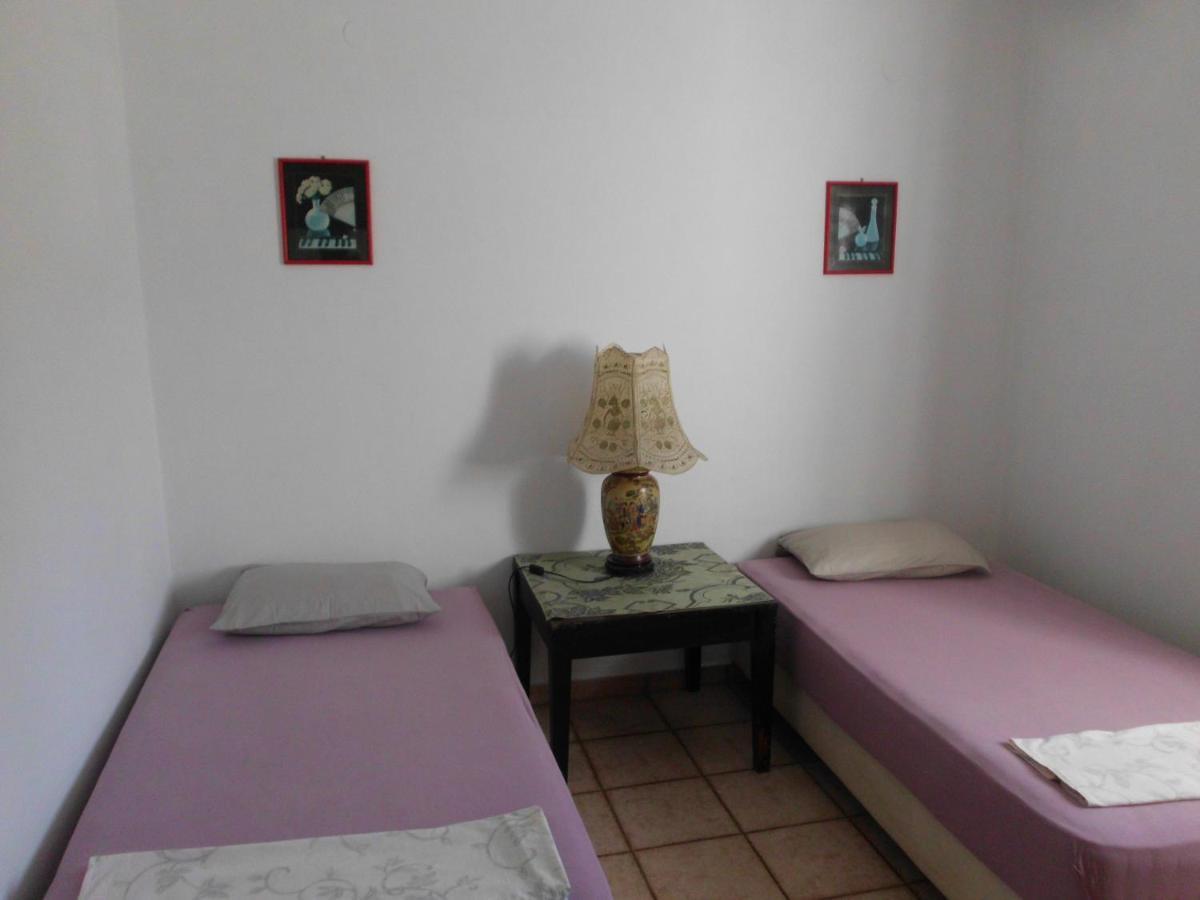 Apartamento Tom'S House Skriperon Exterior foto