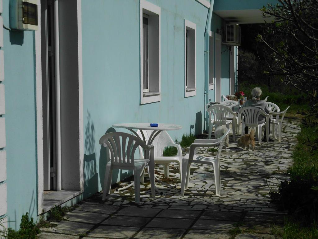 Apartamento Tom'S House Skriperon Exterior foto